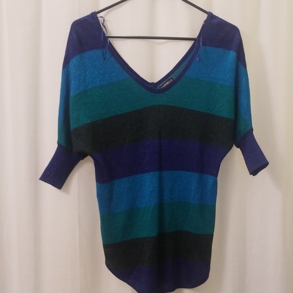 Express Tops - Top Express Tops - Top